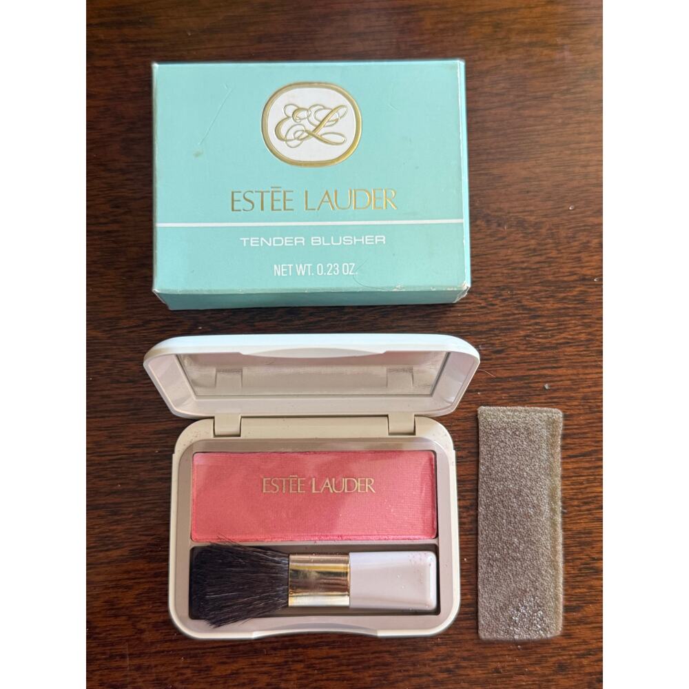 Vintage Estee Lauder Tender Blusher Sunripe Coral 05 Discontinued in box